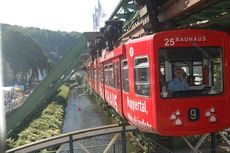 Wuppertaler_Schwebebahn1.jpg